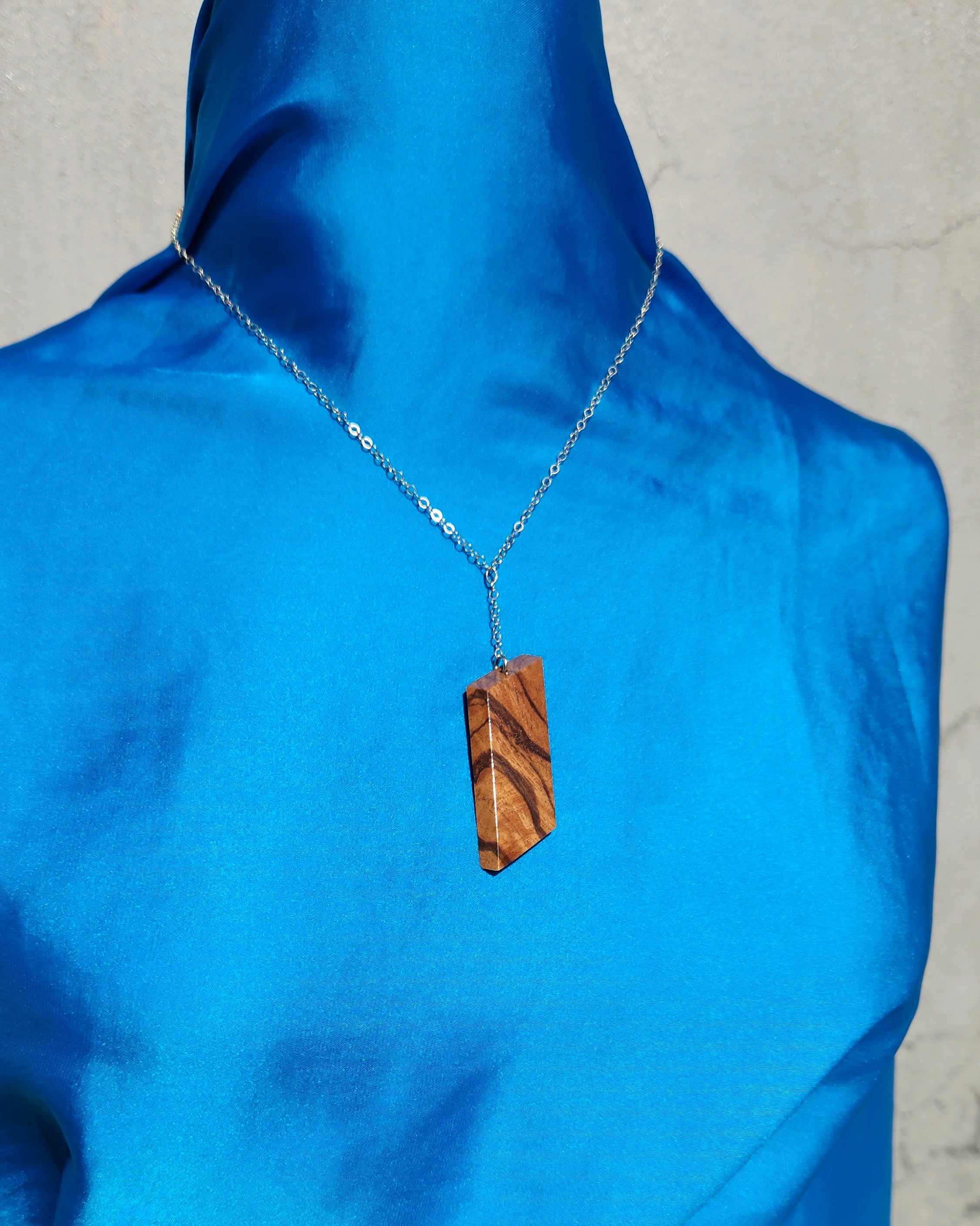 Guayacan Power Chain Necklace