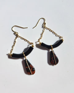 Volcán Collection Drop Earrings