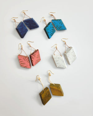 Subtropical Earrings Pink